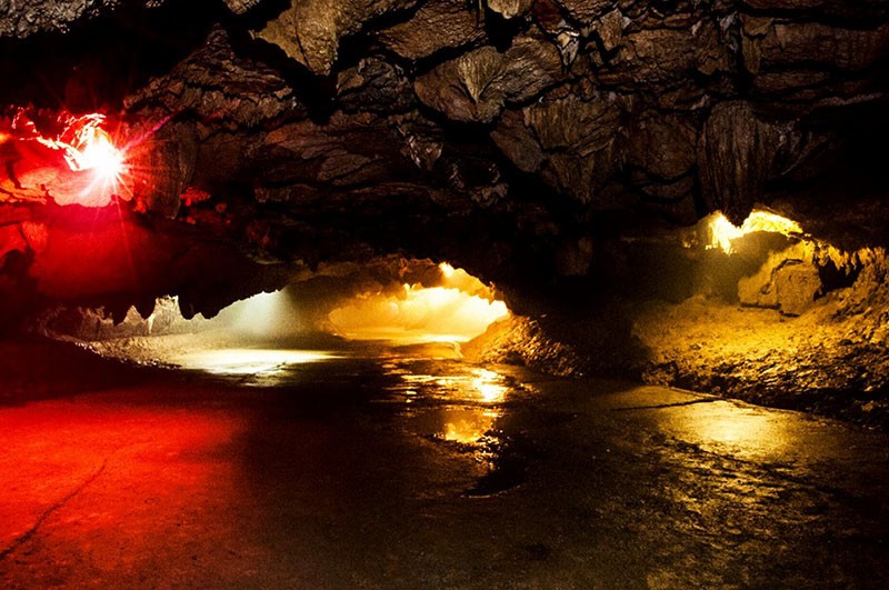 thien ha galaxy cave