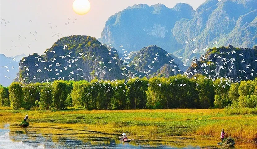 van long natural reserve